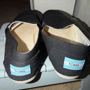 TOMS Classic Black Canvas Shoes